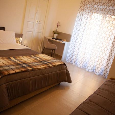 Casapaola B&B Rooms Acireale Buitenkant foto