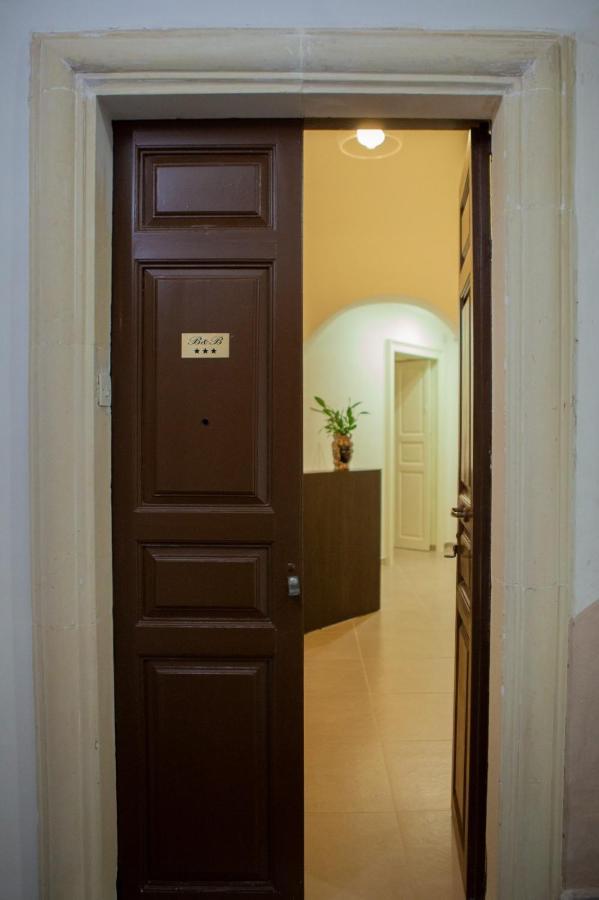 Casapaola B&B Rooms Acireale Buitenkant foto