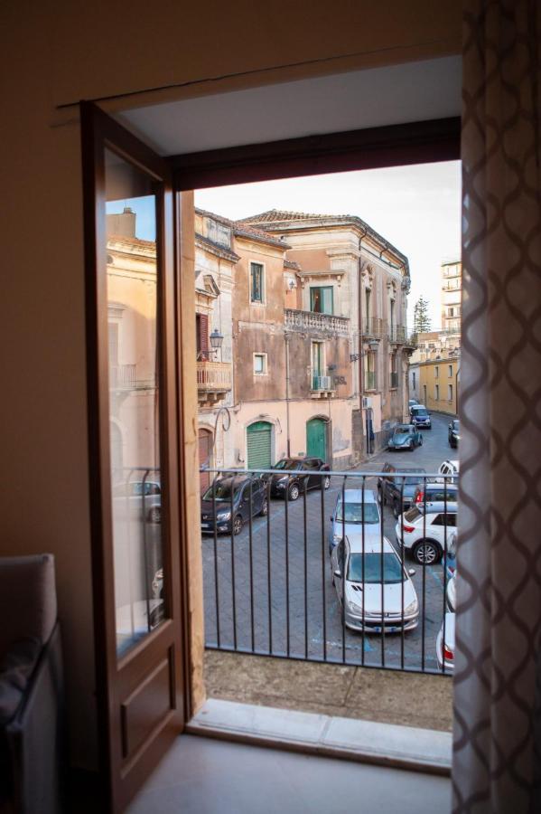 Casapaola B&B Rooms Acireale Buitenkant foto