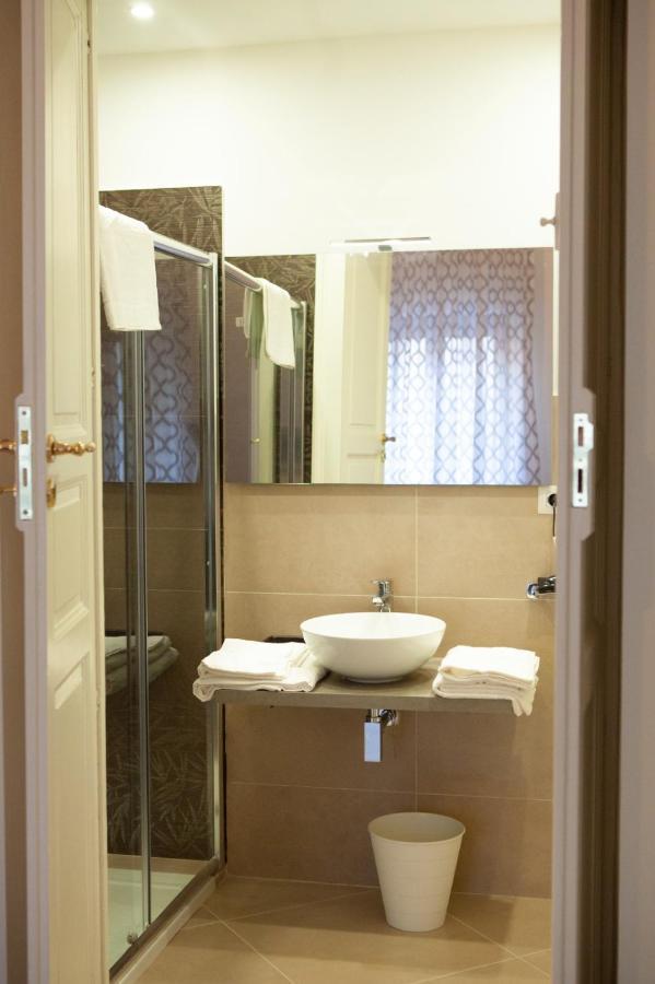 Casapaola B&B Rooms Acireale Buitenkant foto